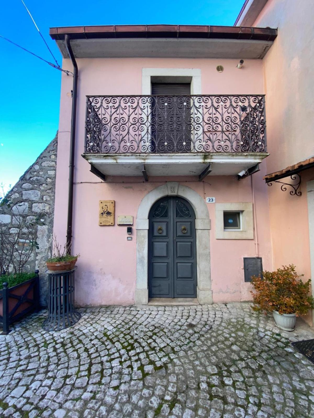 Вилла Don Pasquale Scontrone House Экстерьер фото